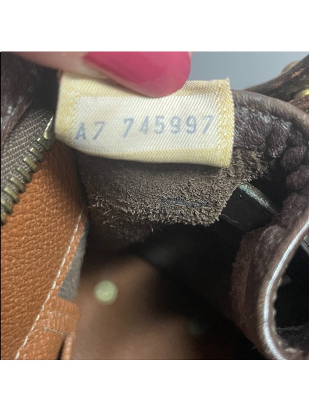 Vintage Dooney & Bourke Top Zip Buckle Bag - Picture 13 of 16